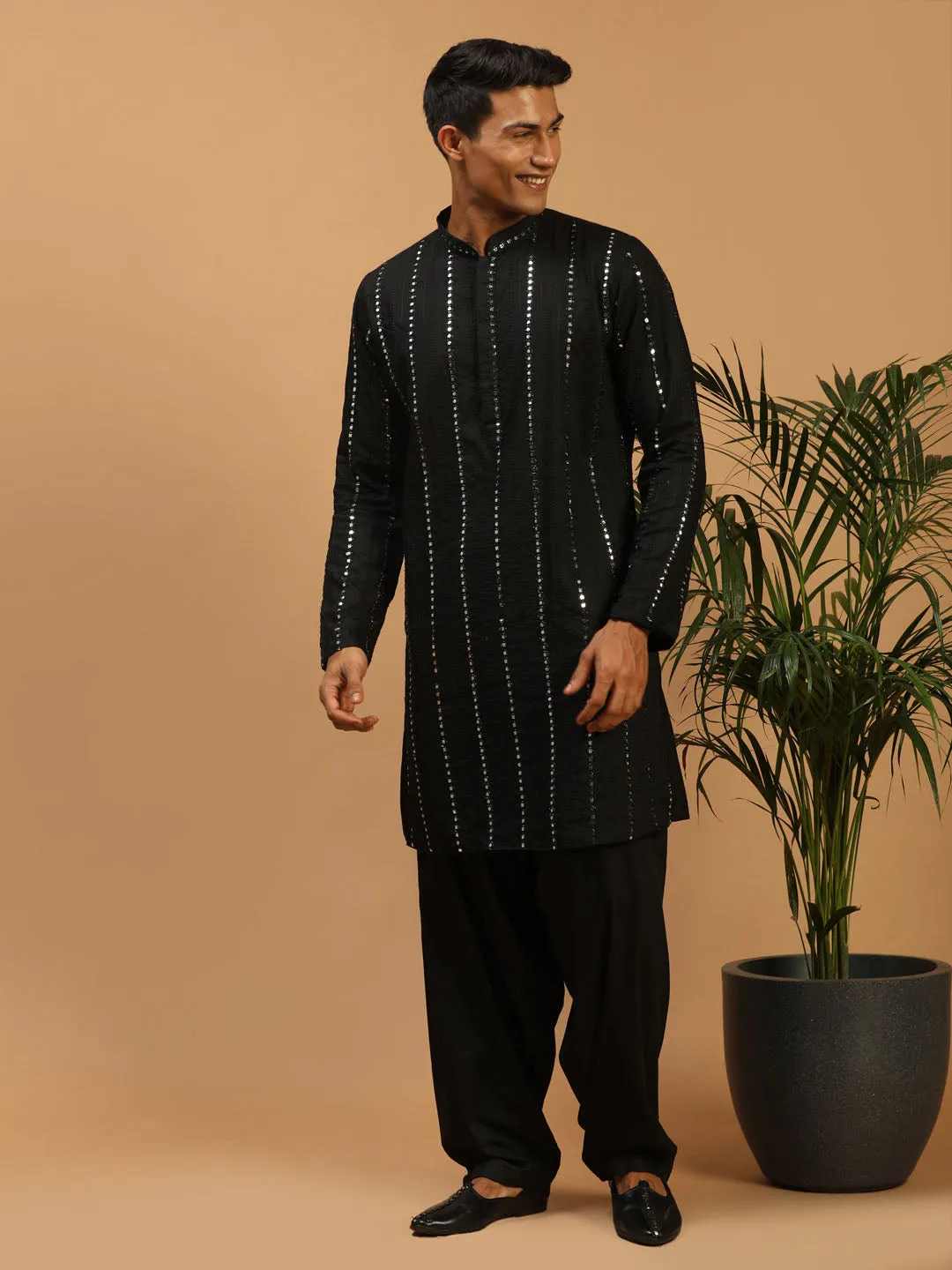 SHRESTHA By VASTRAMAY Men's Black Mirror Kurta